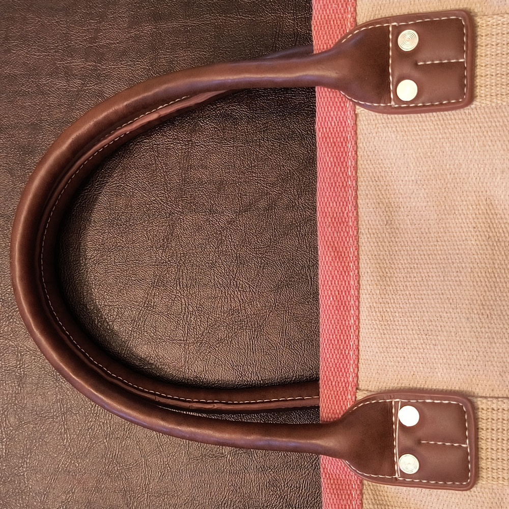 CargoIt Pink and Tan Women's Tote Bag - Picture 4 of 6